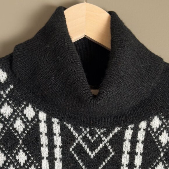 Loft Black & White Turtleneck Sweater (Size XL) - Picture 4 of 9